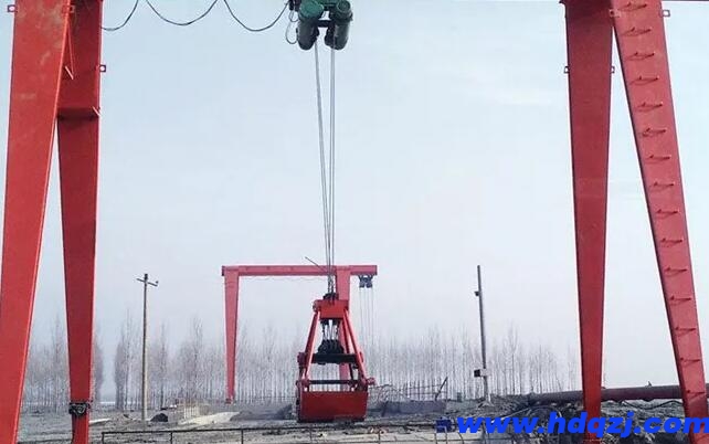 電動(dòng)葫蘆抓斗門(mén)式起重機(jī)電機(jī)為什么會(huì)發(fā)生飛車(chē)問(wèn)題?實(shí)際現(xiàn)象是啥?